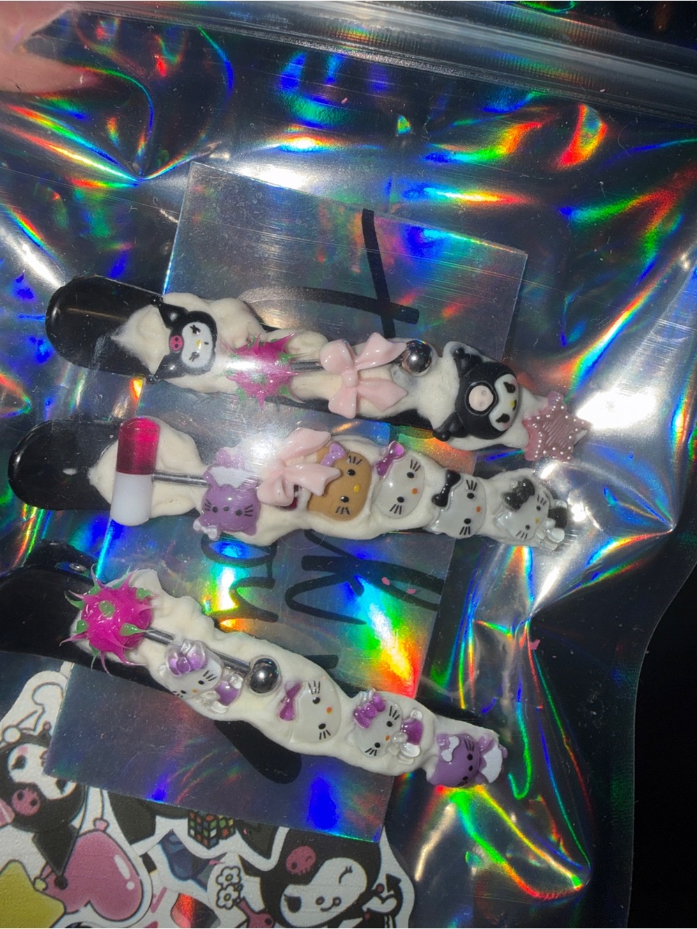 Hello Kitty Character Decorative Hair Clips Set - White, Pink, Black
